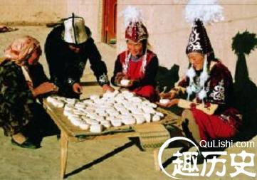 柯尔克孜族习惯用什么美食招待客人