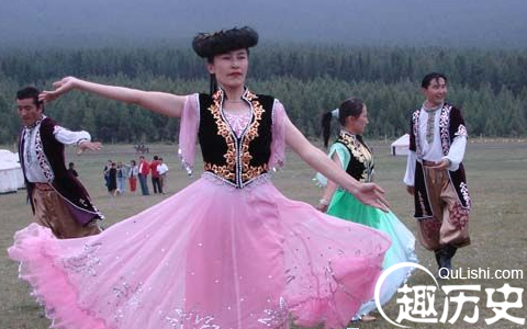 塔塔尔族的文学传统 塔塔尔族文学艺术