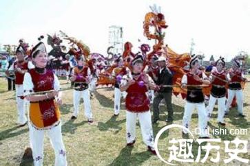 白族传统的三月街有着怎样的来源和历史