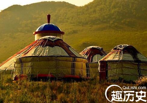 蒙古包里面有什么 蒙古包建筑有何特点
