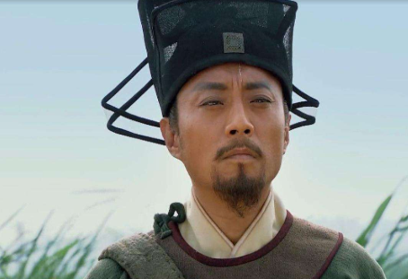《水浒传》中，柴进总共帮助和接济过多少位梁山好汉？