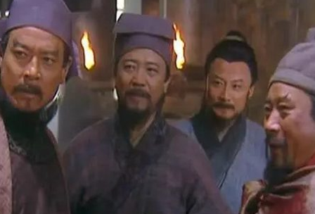 《水浒传》时文彬是什么人？时文彬为什么与宋江交好？