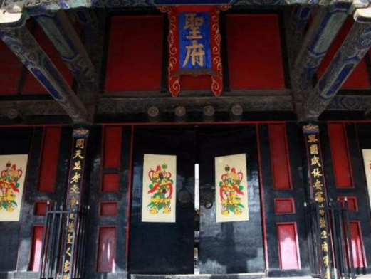 被认为中国最有文化的两个错别字！纪晓岚是故意写错的吗？