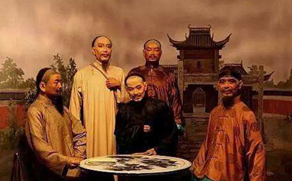 清代桐城派的发展历程：初创时期，兴盛时期，末流时期