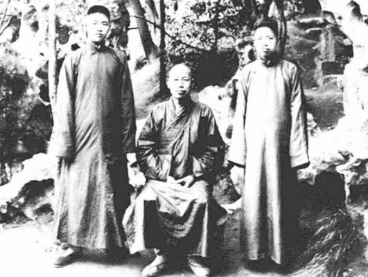 一辈子活了人家几辈子,他是活得最像人的人!
