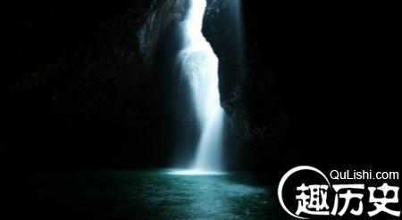 “井水不犯河水”原指天文现象:三个星座互不干扰